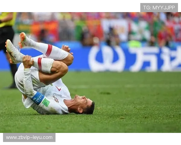 巴萨如何应对C罗倒钩刷屏？坚守品牌价值，李哲的破局之道